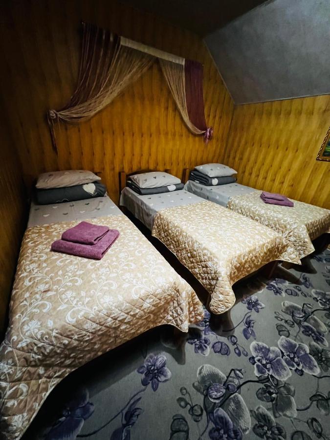 Hotel Pid Yavorom à Drogomirchany Extérieur photo