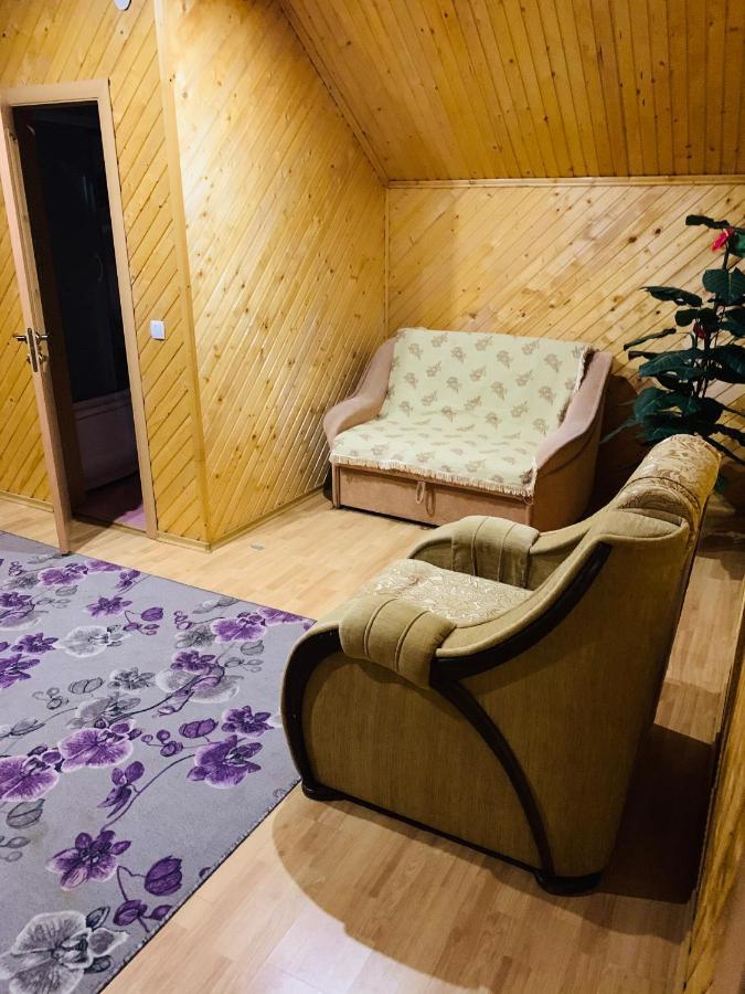 Hotel Pid Yavorom à Drogomirchany Extérieur photo