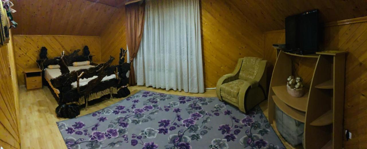 Hotel Pid Yavorom à Drogomirchany Extérieur photo